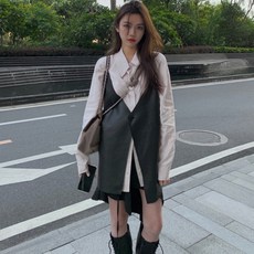 빈티지 긴팔 가을 CHIC 클래식 홍콩무드 예술학과 선배 감각 겹치다 입다 인조가죽 보이핏 볼륨 레더 나시 여성