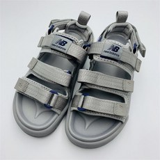 뉴발란스카라반