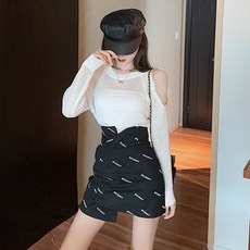 긴소매 기계 조심 섹시 오프숄더 어깨트임 니트 가을 얇은 펀칭 감각 슬림핏 부드러운