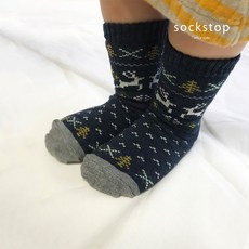 81e335d165ee117e5527643bd55bd20f5ab3eba73d7a5118a71aa95d00a1.jpg