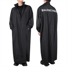 발렌시아가 로고 프린트 레인 코트 (571461 TYD36 1000)
