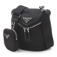 남자프라다크로스백