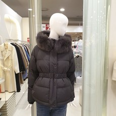 9b3fece63e29116c1b56df93565ea61188c676a55d96c6c37e47604bd3b2.jpg