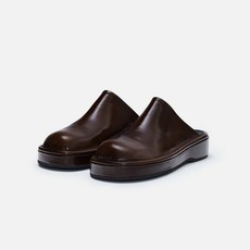 로서울 Hoof clogs Wrinkled Umber