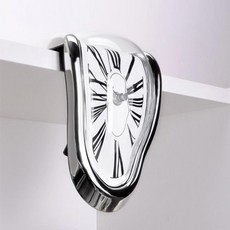 실바도르 달리 흘러내리는 시계 멜팅 클락