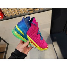 나이키 맨즈 르브론 18 핑크 프라임 농구화 DB8148-600