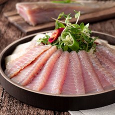 [산지직송] 국내산 나주 영산포 홍어회 홍어무침 모듬살 날개살 숙성선택가능, 5개, 홍어 100g (중숙성), 홍어 100g 5팩 (중숙성)