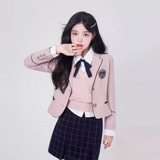 2024 봄 가을 신강남 도로 화링 여사 JK 대학 스타일 달콤한 학생 한국 유니폼 여성용 4 피스 세트