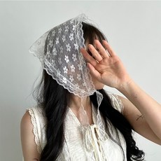 디아브 화이트 플라워 레이스 두건 스카프 시스루 헤어 커치프