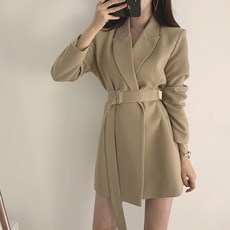 6ace897c0eae419bd1a9eba83b8954f7a78a37d6ad4d1bf9947b5cf8ec31.jpg