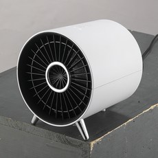 cc3b015bf640e55f192e9c59fca86c215795860e5a2da320d353273c2e09.jpg