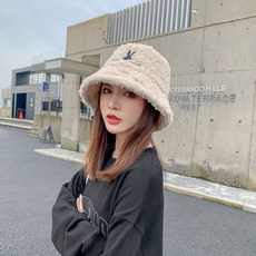 c260bf5d9a50ab28329ae5a8b74328d8e811bb75d9a0cc0e9173beacf14a.jpg