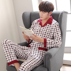 db7b95e2fb822b971d2752935553db3167cc9dde18606daa0e58bbcacdec.jpg