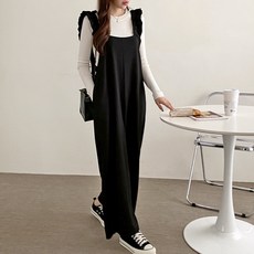 어깨프릴점프수트