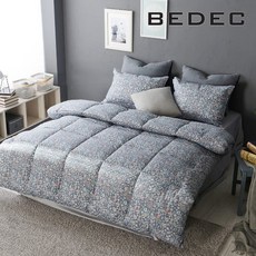 ffbab19dc8b45cc8e5d8d0a03532fe0efc9ec2c38e63cf2ae0ef03babb90.jpg