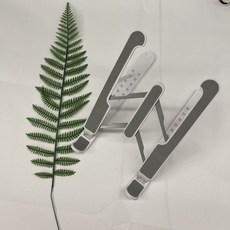 노블리나 초경량 휴대용 각도조절 접이식 태블릿 노트북 거치대, 화이트