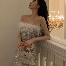 어썸홀리데이