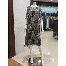 벨라디터치원피스