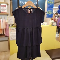 e96f0b424d8f9448c981dc6afa55b8a991962a6a2381e1bb4e1c54fe405f.jpg