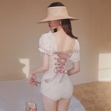 d1b8a360a0c7943962afcaabe48983de6d085eae7f032734f39b2a991f5e.jpg