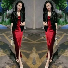 여성 레드 원피스 블랙 자켓 새틴 세트 혜성 스타일 벌거벗은세계사 186회 데일리