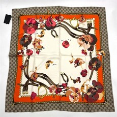 구찌미니스카프