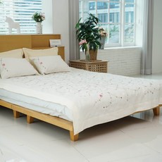7baf2691bdb6b8919f1fa229f7759aed3c86850fd0334383fa7fdbb18797.jpg