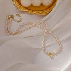 좁쌀담수진주목걸이