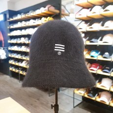 ac3c3c7859793c651dcf275722018bcc1a0caf17cc3619c946a0aea68021.jpg
