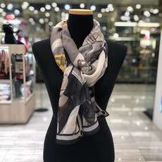 7b7b3744cb444154f18aa55b41546f2e3edbb1c33a49daa3118cb66e8ee6.jpg