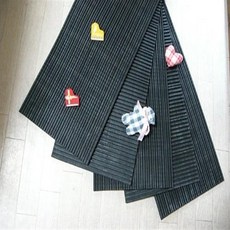 d14f054c7b5b7fcdd4f4afc3bdd987185acb3989ff372da6d1613b1bb183.jpg