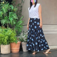 블루팬지꽃 3단 캉캉 롱스커트