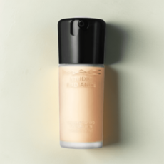 [블리샵]맥세럼광파운데이션 맥nc17.5 광채커버