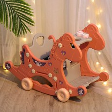 아기목마트로이