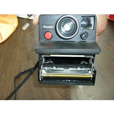 폴라로이드sx70