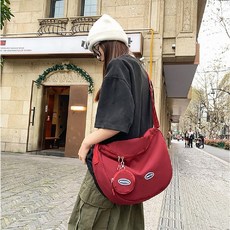 남여공용 호보백 라운드 메신저백 데일리 학생가방