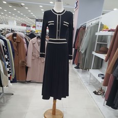 fe785c50143830a57103a6ea1a0b70cdc201bdd27494e829b2015d5a052f.jpg