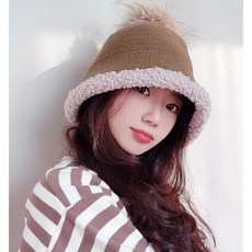 5f9adc64a1f382f58083708cac1a6012f273b442cd24bed10575d43b409b.jpg