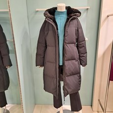버버리오픈토엠보싱펌프스