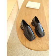 페니로퍼펌프스