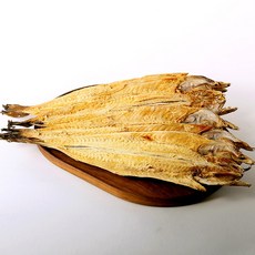 용대리 자연건조 황태포 북어포 10마리 34-37cm 직접가공부터 손질까지 최상품 황태, 황태포 중 34-37cm 10마리, 1개