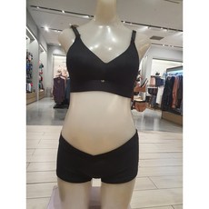 마더피아 [와코루 마더피아] 임신 전후 임부 노 와이어 브라 팬티 셋트/RBR001+RPT3000V BK 422130