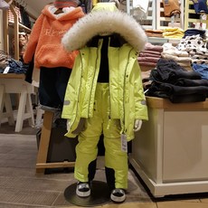 fe49b0c5f301e7a1aaca3f642688c4d60ac838836d569f0c5cc3228ab3e2.jpg