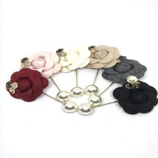 레드까멜리아브로치