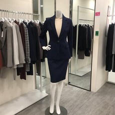 케이엘 KL 중앙로 도톰한원단 딥블루 정장스커트세트! (추천)