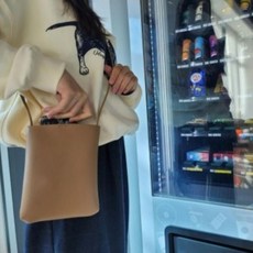산책가방 데일리 모카베이지 핸드폰지갑가방