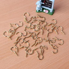 고리형흰색나사못