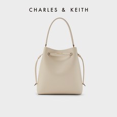 찰스앤키스 23NEW CHARLES&KEITH CK2-40780136-6 소프트 대용량 스트링 숄더 토트백