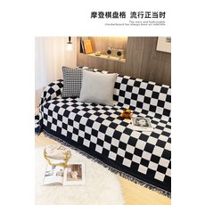 4c522167bdf701705d1e3a367cccf6e5af5c1927f6ede1aa53f90bb14716.jpg