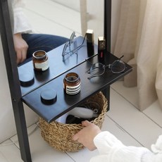 먼데이하우스화장대